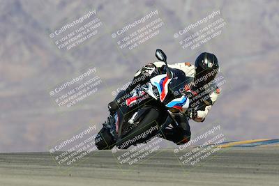 media/Feb-12-2022-SoCal Trackdays (Sat) [[3b21b94a56]]/Turn 9 Set 2 (1140am)/